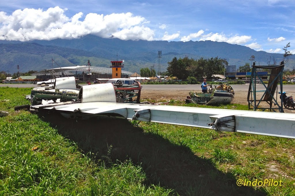 The remains of an ATP that crashed in Wamena last year