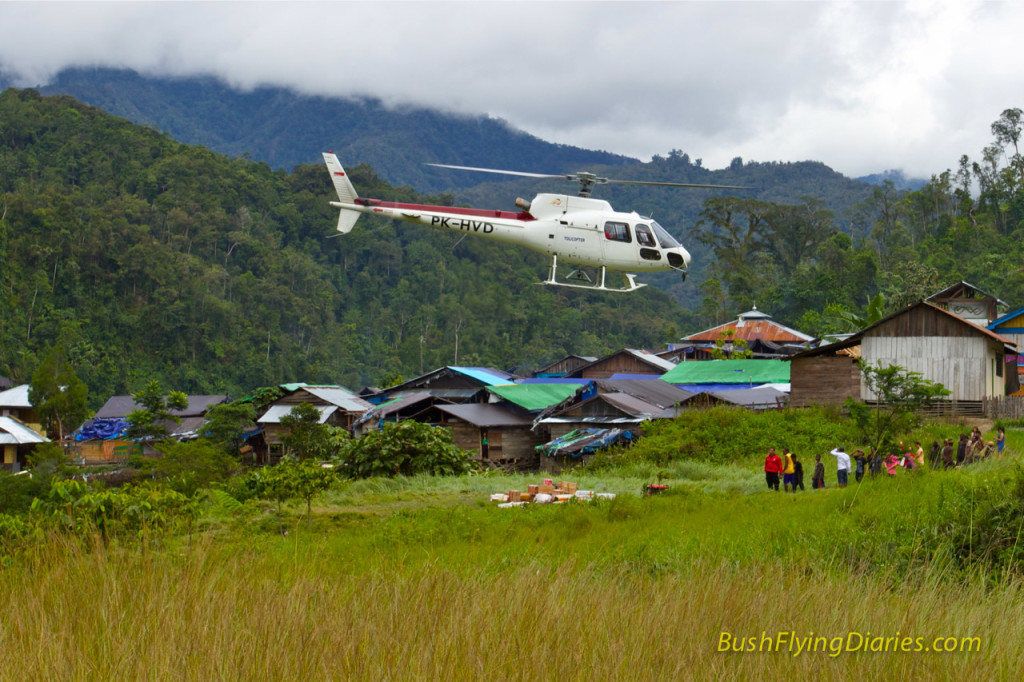 One of the many helicopters operating at Baya Biru